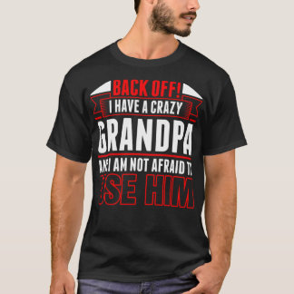 Camiseta Tenho um vovô maluco que usa pano de ioga engraçad