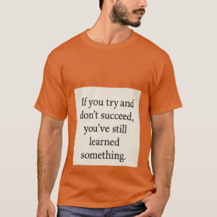 Camiseta Tente. Aprenda. Mindset de crescimento repetitivo