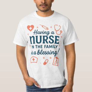 Camiseta Ter enfermeira na família é uma bênção