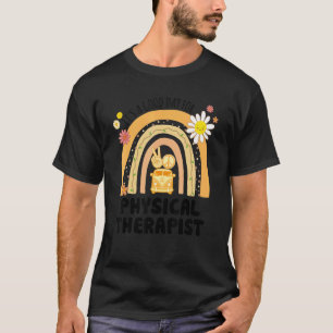 Camiseta Terapeuta Físico Paz Groovy Arco-íris Vintage