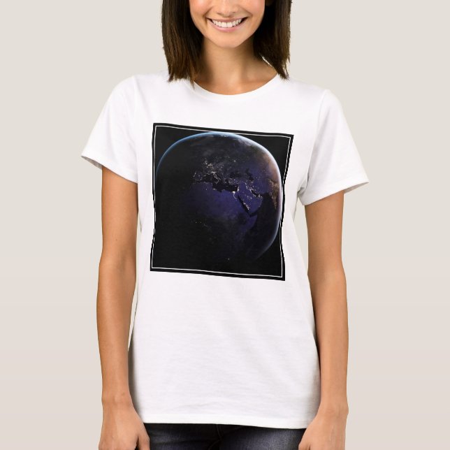Camiseta Terra De cheio Mostrando As Luzes Da Cidade Da Eur (Frente)