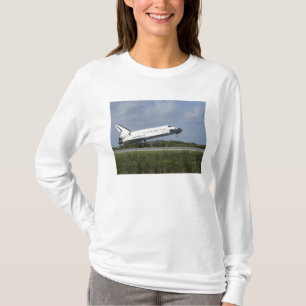 Camiseta Terras da descoberta do vaivém espacial na pista