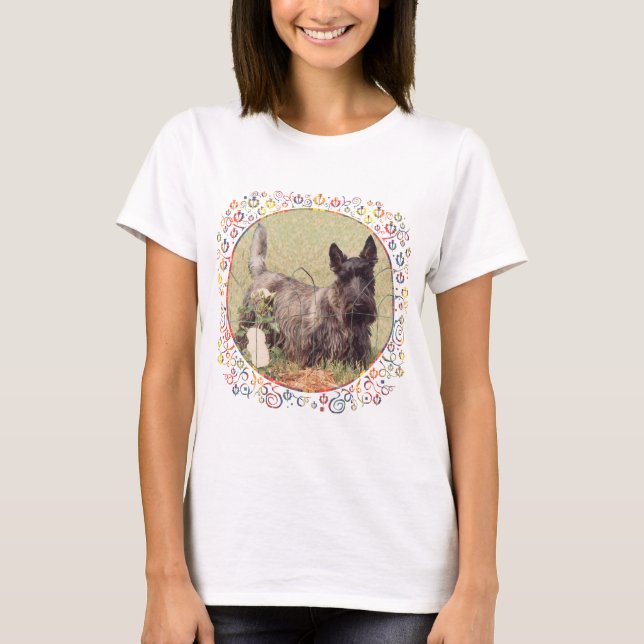 Camiseta Terrier Escocês Brindle com Rosas (Frente)
