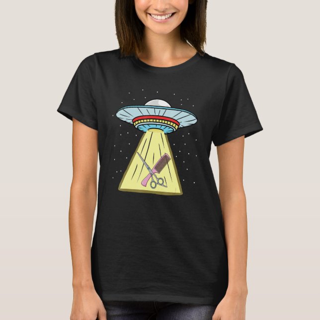 Camiseta Tesoura De Abdução Ufo E Hairstylist Comb (Frente)