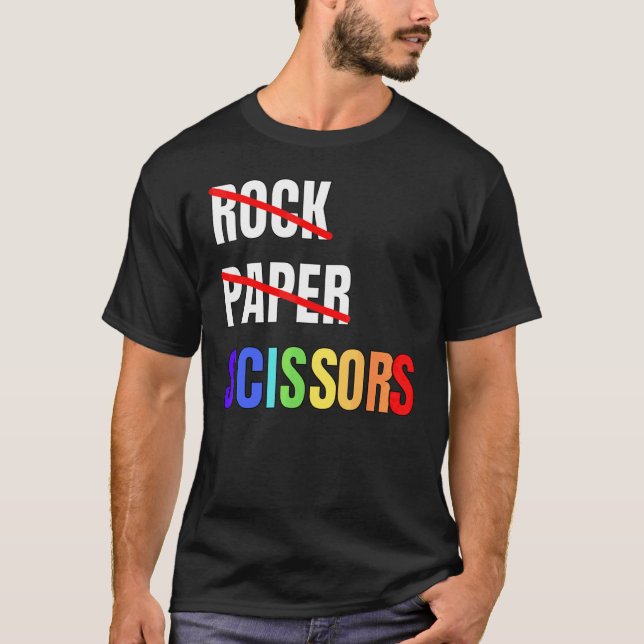 Camiseta Tesoura Em Papel Lésbica Casal Lgbtq Pride Mon (Frente)