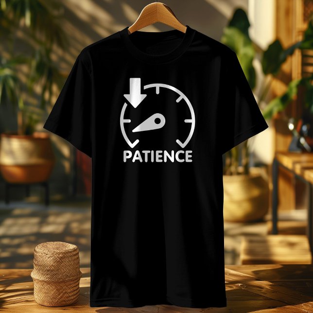 Camiseta Teto Gráfico do Medidor de Combustível Sarcástico  (Criador carregado)