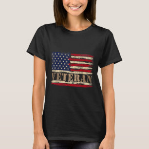 Camiseta Texto em negrito veterano retrô bandeira dos EUA d