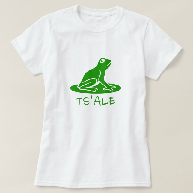 Camiseta Texto em Tsetsaut: ts’alccégique e um sapo verde (Frente do Design)