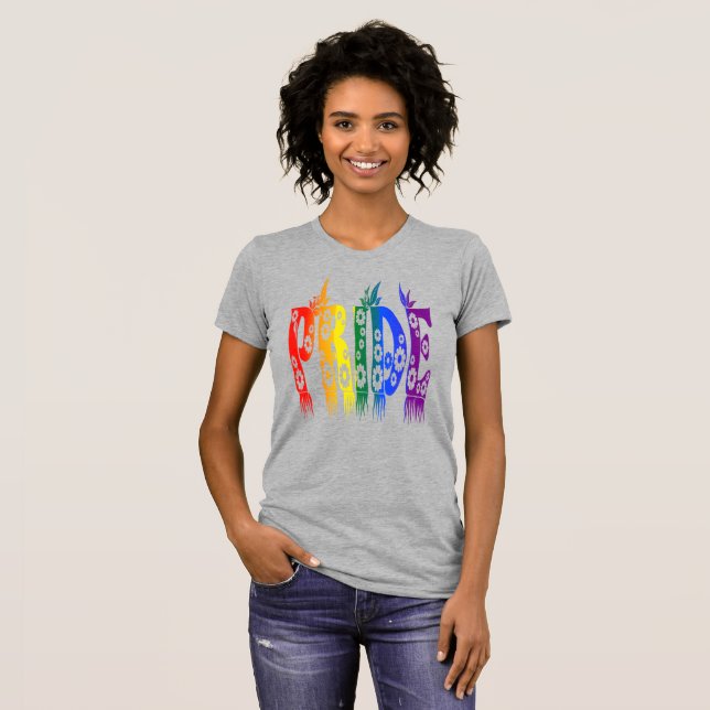 Camiseta Texto floral do arco-íris LGBTQ Orgulho gay 2022 T (Frente Completa)