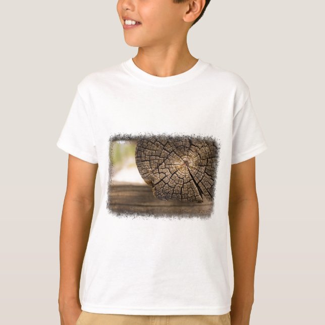 Camiseta Texturas de madeira de cabine antiga (Frente)