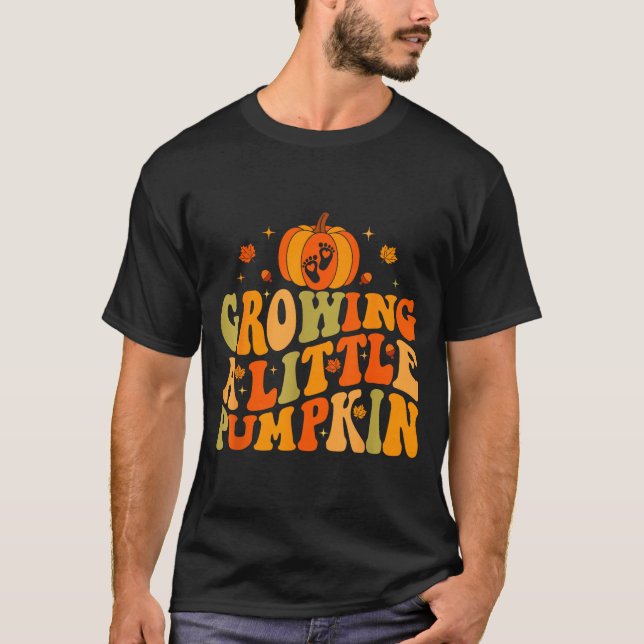 Camiseta Thanksgiving Pumpkin Pregnancy Growing A Little Pu (Frente)