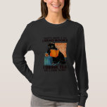 Camiseta That's What I Do I Read Books I Drink Tea And I<br><div class="desc">That's What I Do I Read Books I Drink Tea And I Know Things Shirt. Perfect gift for your dad,  mom,  papa,  men,  women,  friend and family members on Thanksgiving Day,  Christmas Day,  Mothers Day,  Fathers Day,  4th of July,  1776 Independent day,  Veterans Day,  Halloween Day,  Patrick's Day</div>