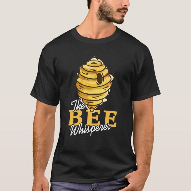 Camiseta The BEE Whisperer Cool Awesome   Present   (Frente)