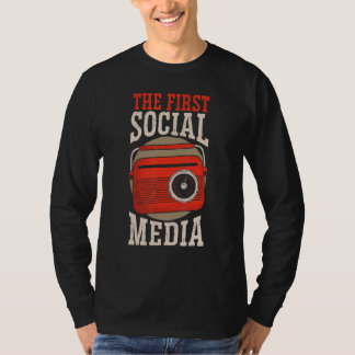 Camiseta The First Social Media Job Social Media Manager 1