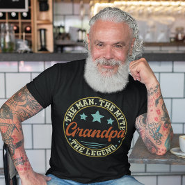 Camiseta The man the myth the father's day of Grandpa
