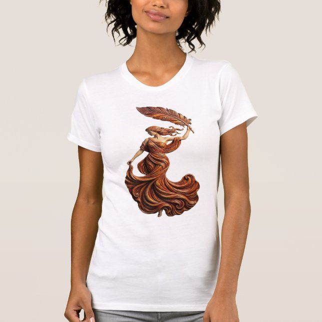 Camiseta "The Muse of Fluidity" – Artistic Feather Goddess  (Frente)