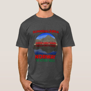 Camiseta The Red Boat Houses Sunndalsøra Noruega