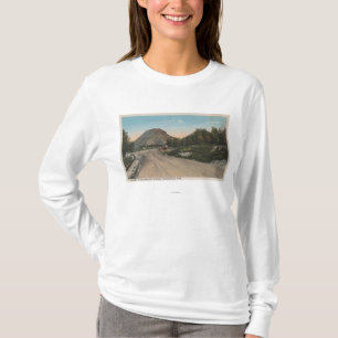 Camiseta Thermopolis, WY - vista da entrada de automóveis