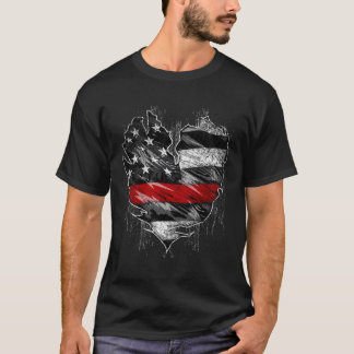Camiseta Thin Red Line Fireman American Flag Heart Fireligh