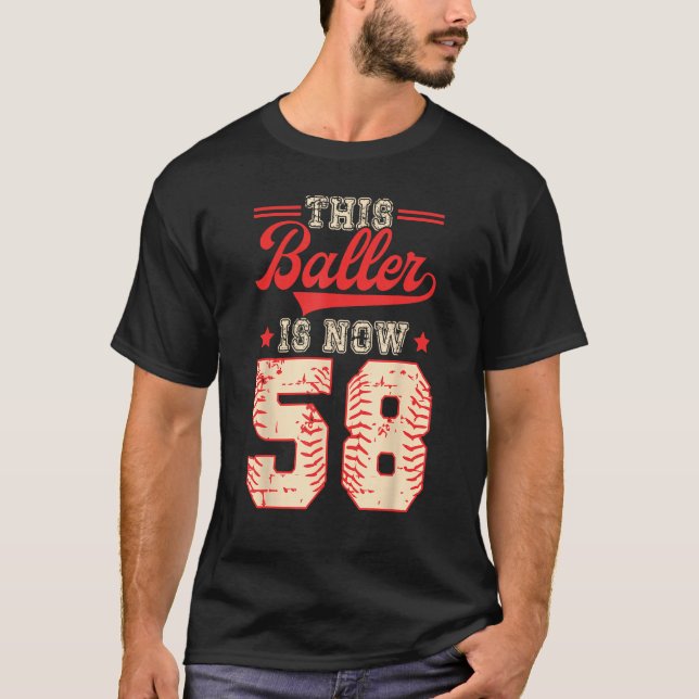 Camiseta This Baller Is Now 58 Baseball Knuckleballer Home  (Frente)