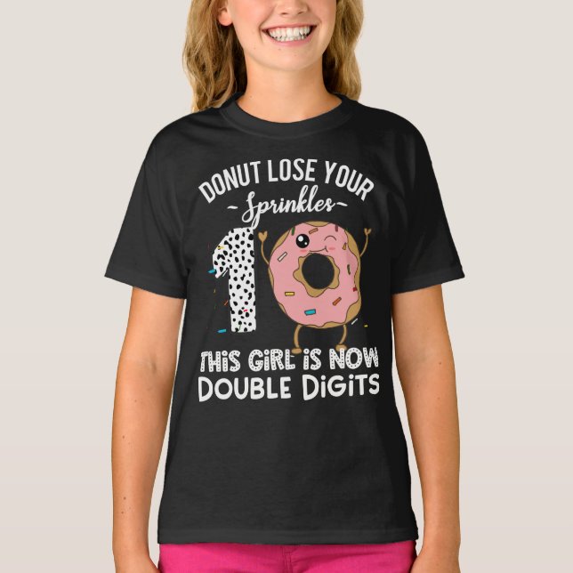 Camiseta This Girl is Now Double Digits Shirt 10th Birthday (Frente)