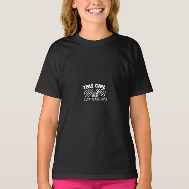 Camiseta this girl loves her husband (Frente)