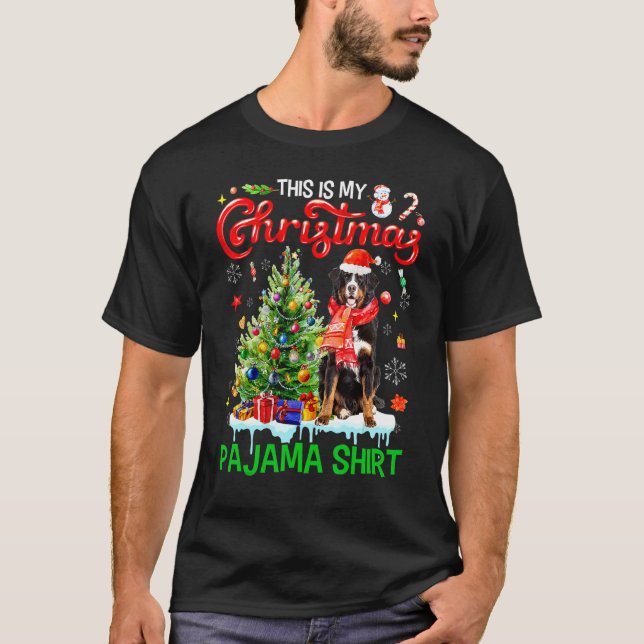 Camiseta This My Christmas Pajama   Bernese Mountain Santa  (Frente)