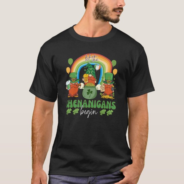 Camiseta Three Gnome St Patricks Day Let the Shenanigans Be (Frente)