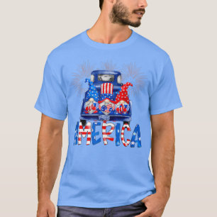 Camiseta Three Gnomes Farm Truck American Flag 4th Of July 