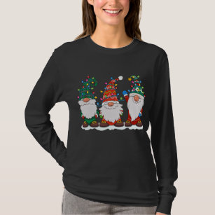 Camiseta Three Gnomes With Hats Garland Tree Lights