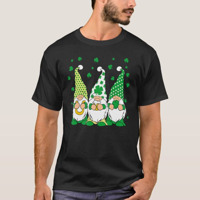 Camiseta Three Green Irish Gnomes Shamrock Clover St Patric (Frente)