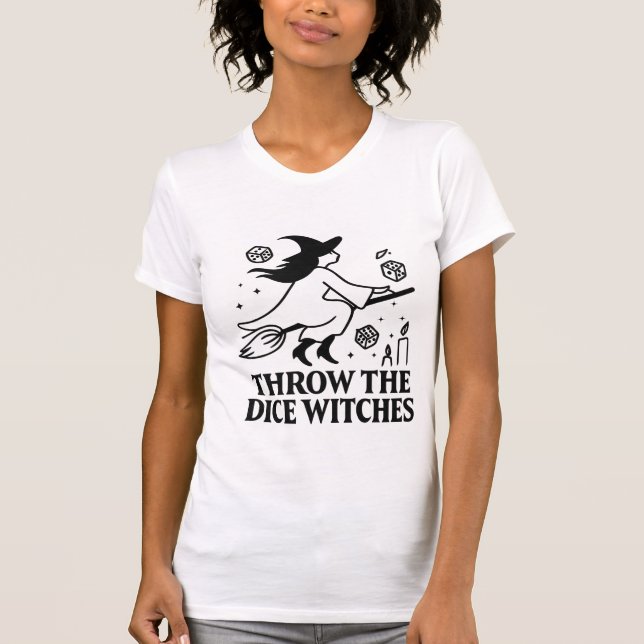 Camiseta Throw The Dice Witches Halloween Spooky Gamer (Frente)