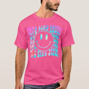 Camiseta Tie Dye Retro Love Like Jesus Happy Face Aestético