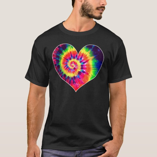 Camiseta Tie Dyed Valentine's Day Shirt Cute Tye Dye Heart (Frente)