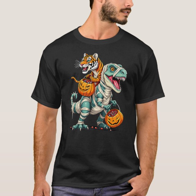 Camiseta Tiger Riding Mummy T-Rex Dinosaur Halloween (Frente)