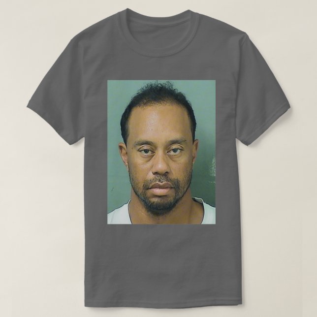 CAMISETA TIGER WOODS MUGSHOT (Frente do Design)