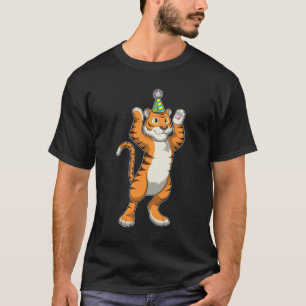 Camiseta Tigre com o Partido do Chapéu
