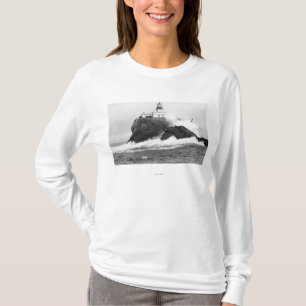 Camiseta Tillamook, farol de Oregon perto do beira-mar, OU