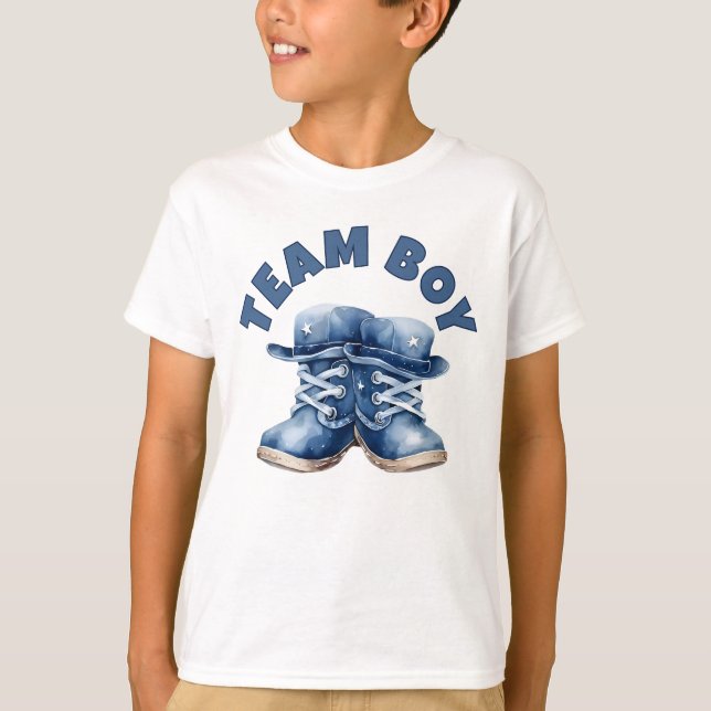 Camiseta Time Boy Cute Little Blue Baby Boots Revisão de Gê (Frente)