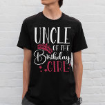 Camiseta Tio do Jovem de Aniversário Coisa Personalizada<br><div class="desc">Procurando uma camisa de aniversário que fará sua festa terminar? Olhe só as camisas da nossa equipe de aniversário! Estas camisetas de na moda são perfeitas para qualquer festa de aniversário do dia fora. Nossas camisas combinam um presente de excelente para seus amigos e família, e podem ser vestidas juntas...</div>