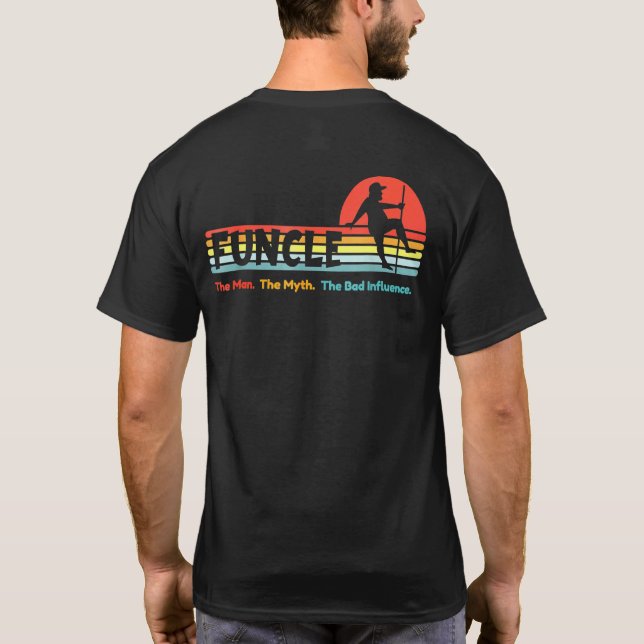 Camiseta Tio Funcle O Homem Mora Má Influência Sunset Dan (Verso)