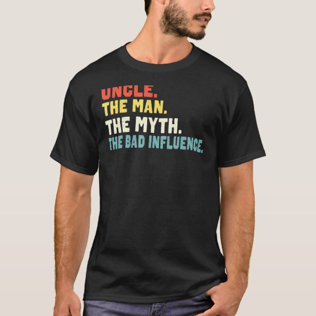 Camiseta Tio O Homem O Mito Influência Ruim Cristo (Frente)