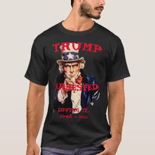 Camiseta Tio Sam Trump Preso Terça-feira 2023