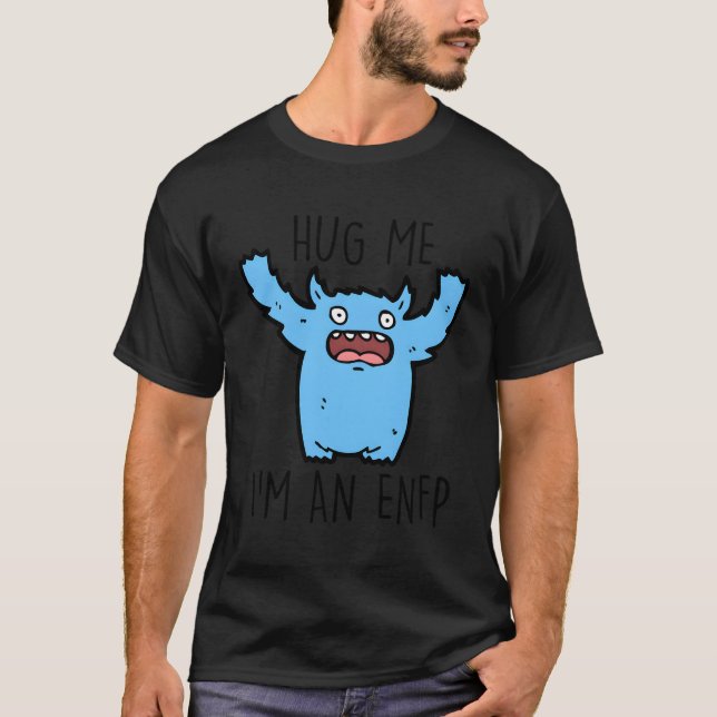 Camiseta Tipo de Personalidade Enfp Hug Me (Frente)