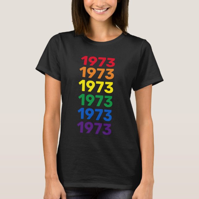 Camiseta Tipografia arco-íris 1973 Roe v. Wade retro lgbt (Frente)