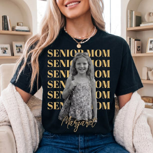 Camiseta Tipografia Empilhada de Foto da Mãe Senior com Nom