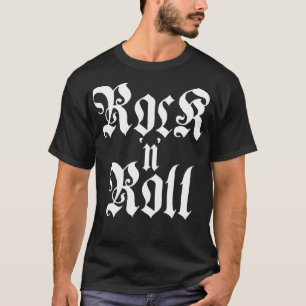 Camiseta tipografia gótica rock n roll
