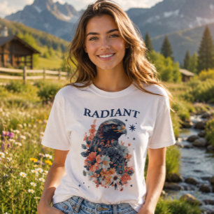 Camiseta Tipografia Radiante do Falcão Floral