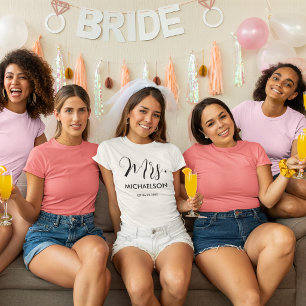 Camiseta Tipografia Script para Recém-Casados