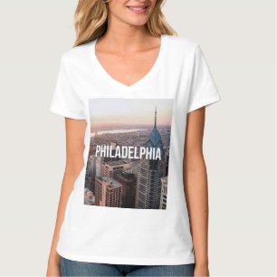 Camiseta Tipografia Vista Aérea da Silhueta de Filadélfia U